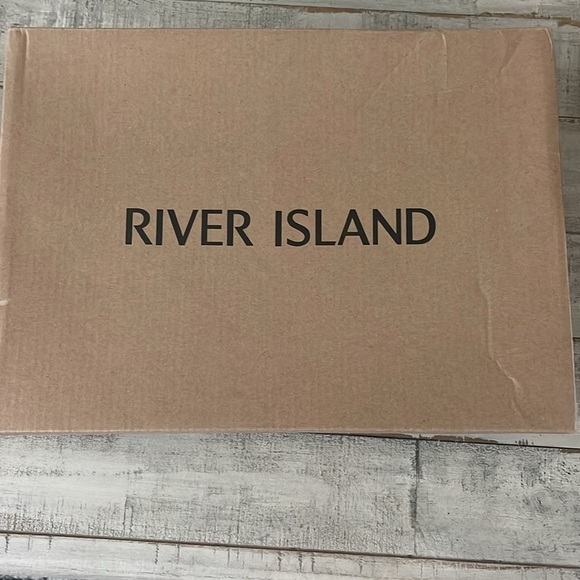 River Island Wills Gold Sandals - Picture 8 of 9